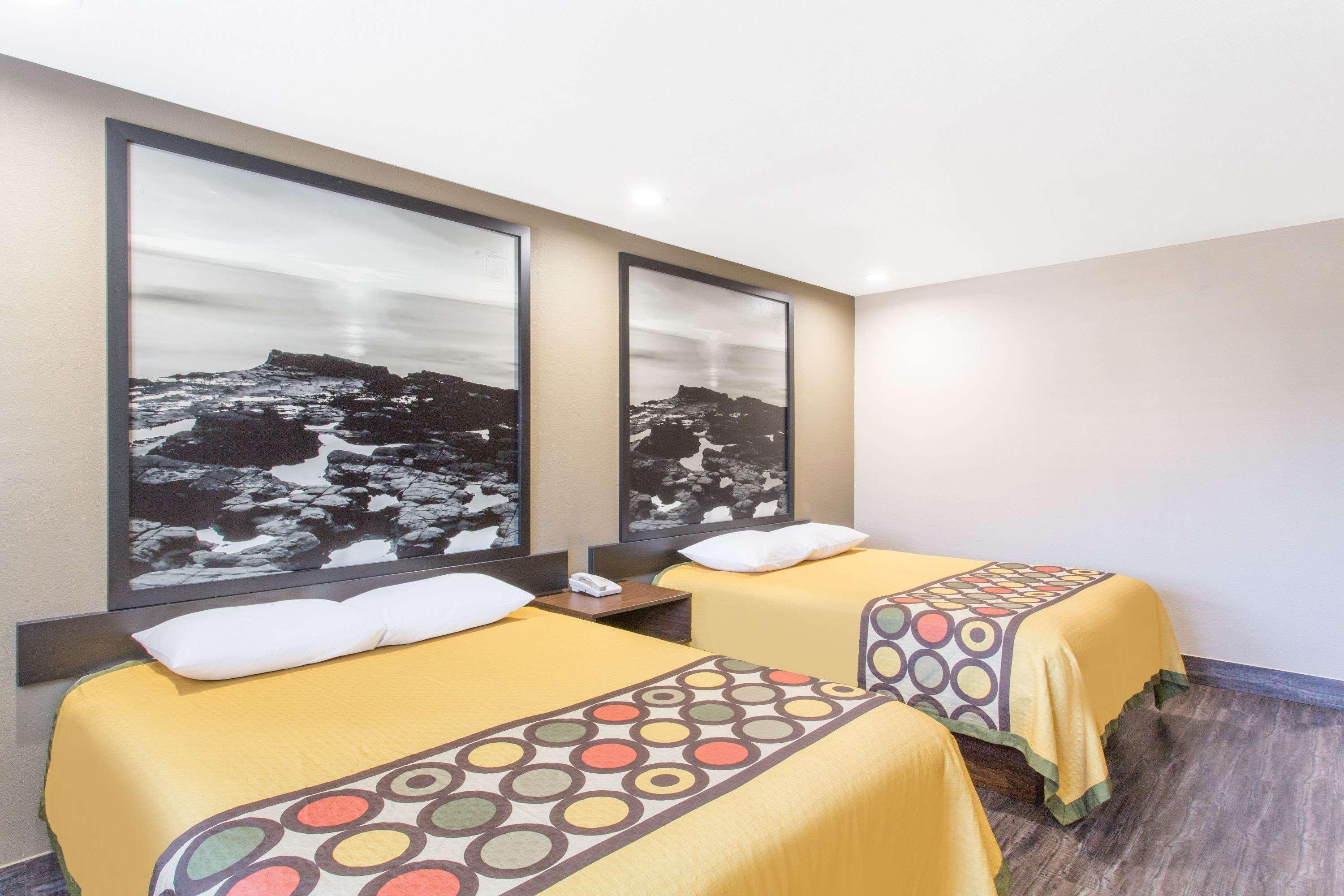 Super 8 By Wyndham National City Chula Vista Esterno foto